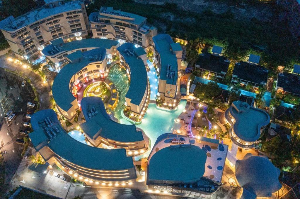 Metadee Elite Hotel Kata Beach  Exterior photo